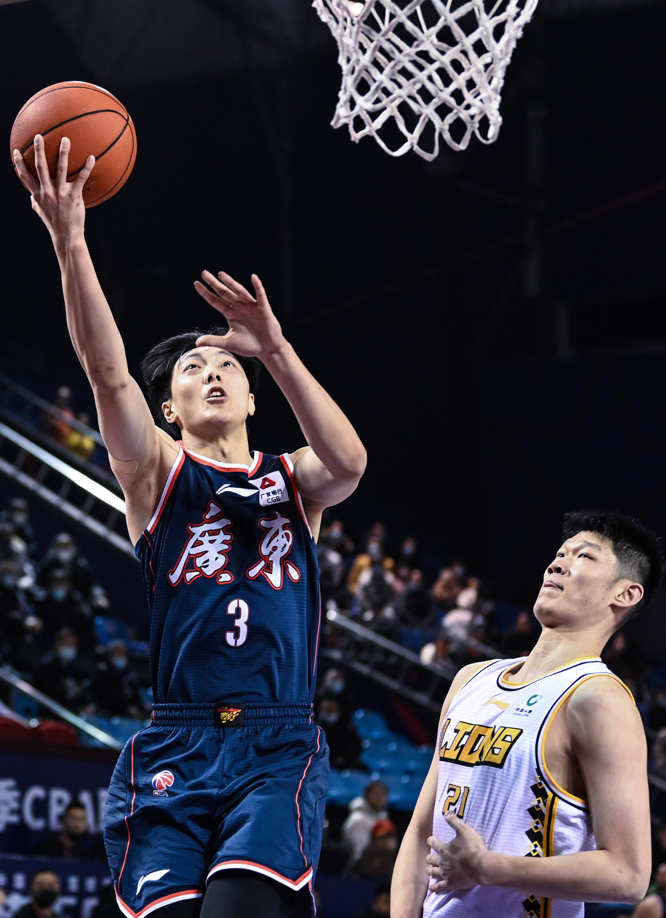 -广厦再胜广东近次交手各俱乐部篮球赛事，广东再败长控，的简单介绍