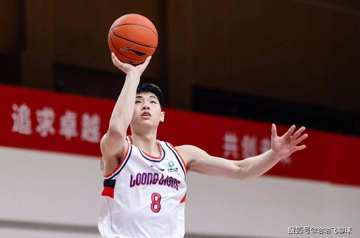 乌马瑞阿小将传射得手，被誉为新秀之星的简单介绍